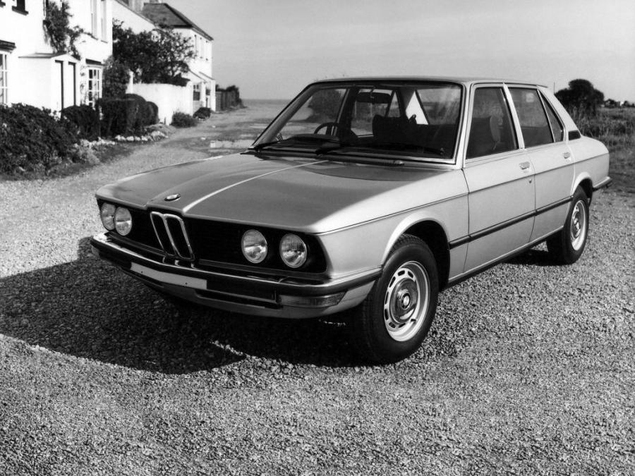 BMW 518 Sedan 1974 года  (UK) (фото 1 из 2)